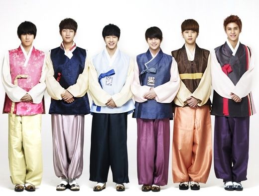 Manifiesto Igualmente eficientemente Hanbok, el vestido tradicional coreano - Quaterni
