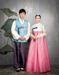 Manifiesto Igualmente eficientemente Hanbok, el vestido tradicional coreano - Quaterni