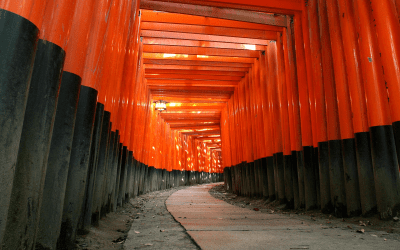 Curiosidades culturales de Japón (III): De estatuas con babero a las mujeres de Edo.